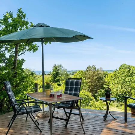 Σπίτι διακοπών 3 Bedroom Stunning In *